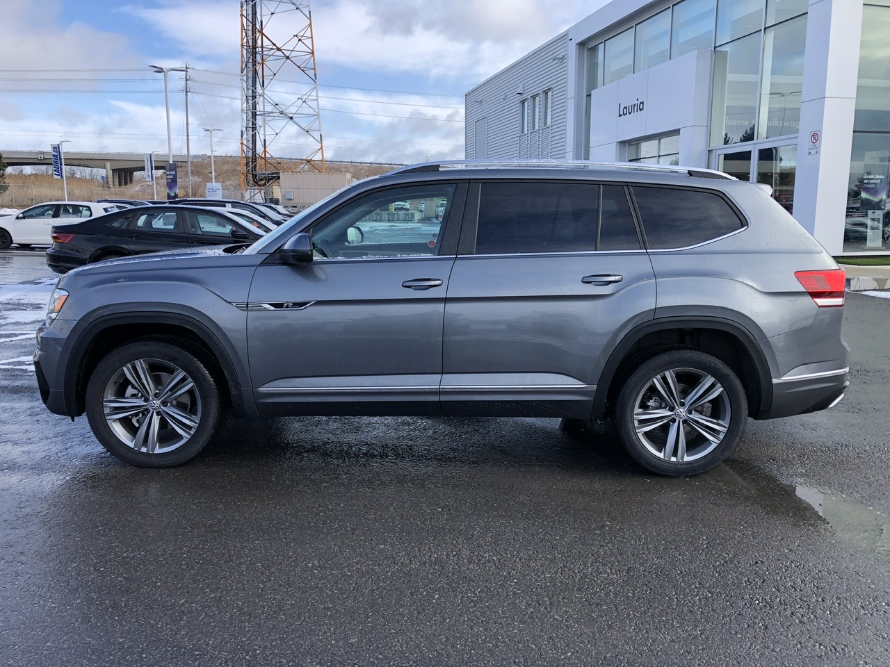 New 2019 Volkswagen Atlas 3.6L Highline R-Line 4Motion AWD 4 Door SUV ...